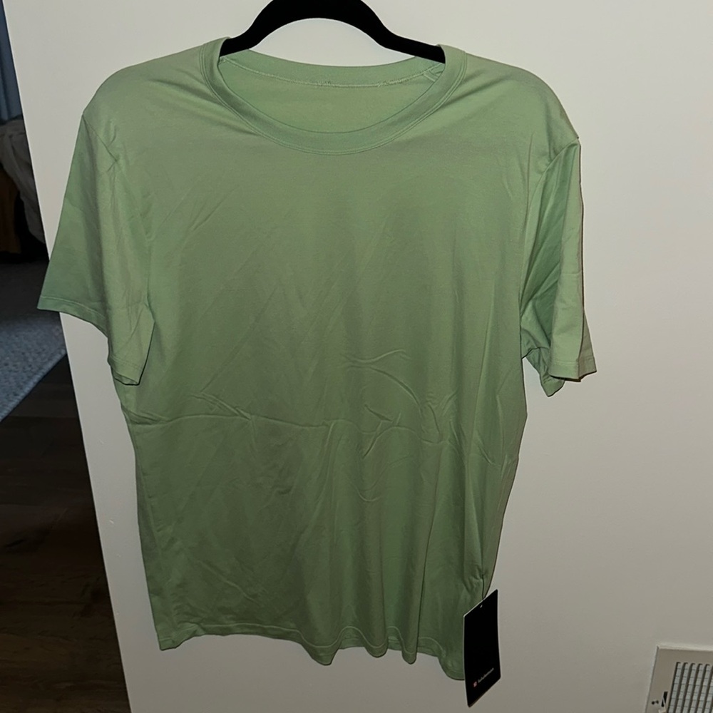 Lululemon shirt